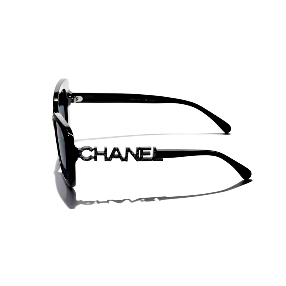 Chanel glasses squared style